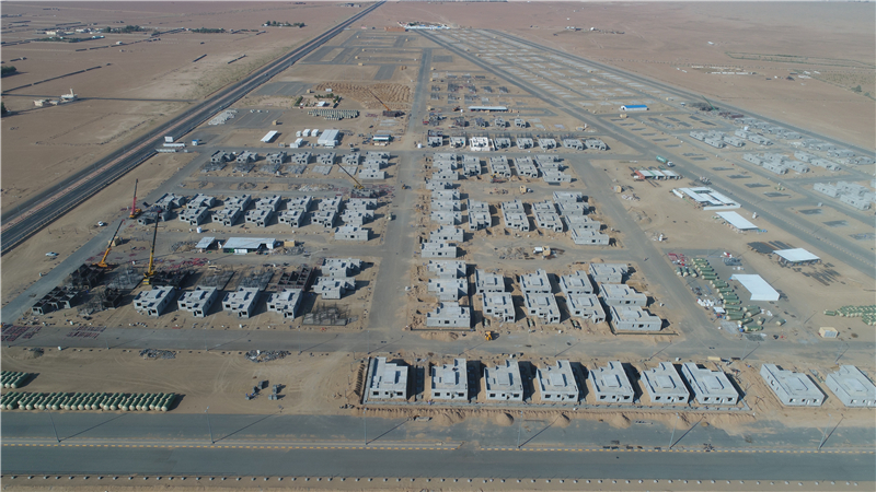 正在施工中的沙特保障房项目所属蓝耶项目现场鸟瞰.jpg